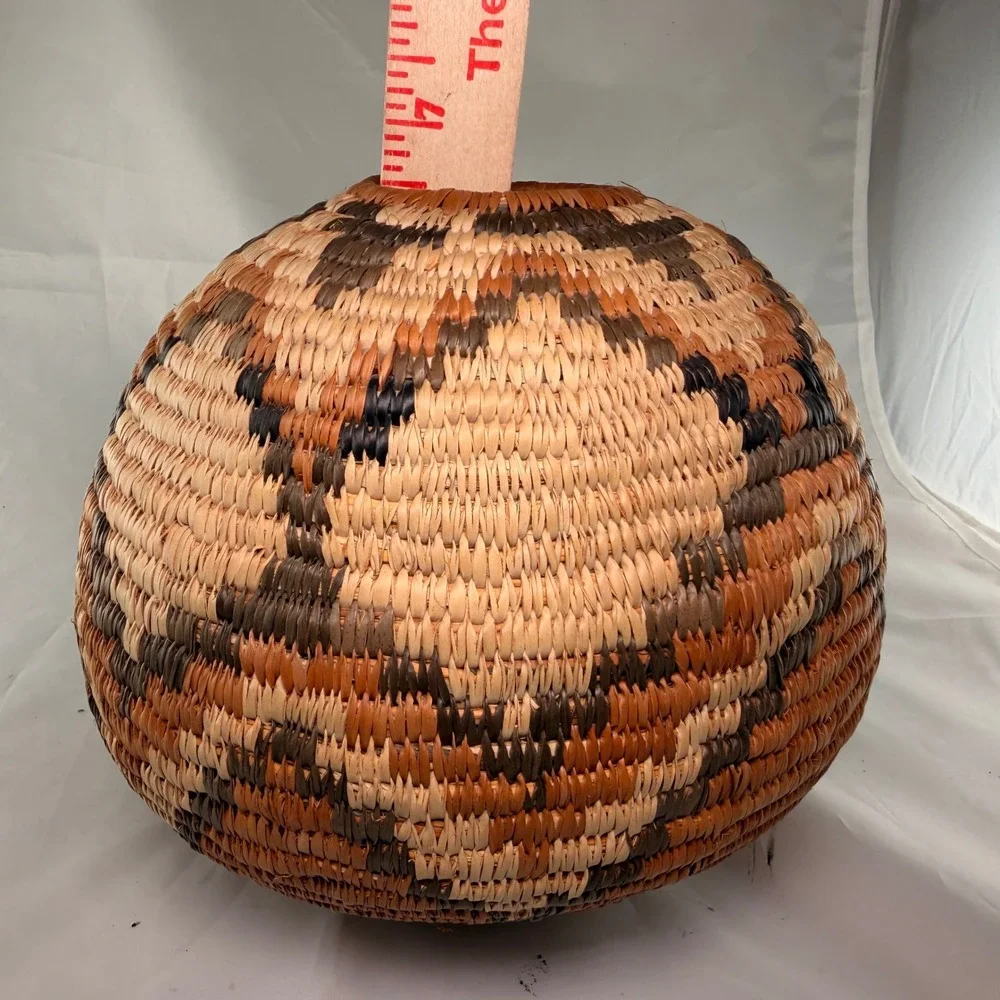 Zulu Ukhamba Ilala vintage handwoven